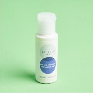 5/$25💜 BalanceMe Pre & Probiotic Cleansing Milk